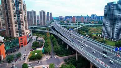 武汉和平立交桥车路交通航拍城市交通视频的预览图
